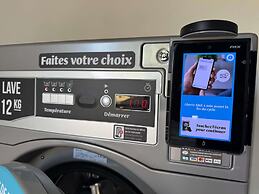 Greet Hotel Angouleme