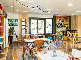 Greet Hotel Angouleme