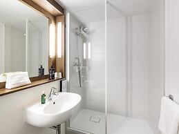 Greet Hotel Angouleme