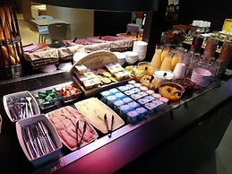 Campanile Caen Mondeville