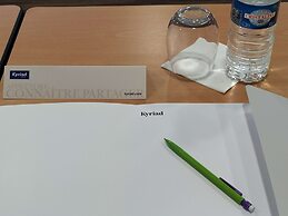 Kyriad Bordeaux - Mérignac Aéroport