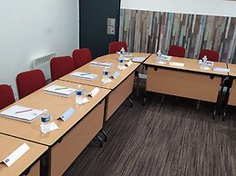 Kyriad Bordeaux - Mérignac Aéroport