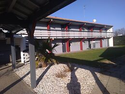 Kyriad Bordeaux - Mérignac Aéroport