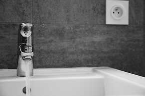 Kyriad Bordeaux - Mérignac Aéroport