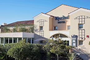 Hôtel, restaurant Kyriad Fréjus
