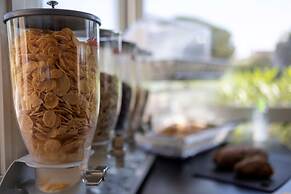 Hôtel, restaurant Kyriad Fréjus