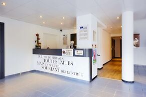 Hôtel, restaurant Kyriad Fréjus