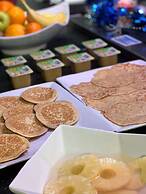 Hôtel, restaurant Kyriad Fréjus