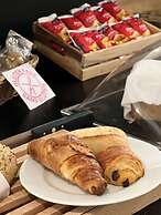 Hôtel, restaurant Kyriad Fréjus