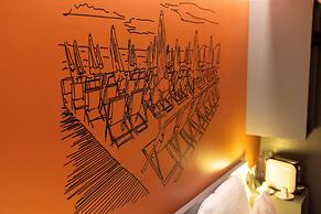 Hôtel, restaurant Kyriad Fréjus