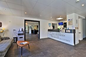 Hôtel, restaurant Kyriad Fréjus