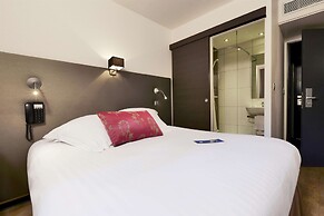 Hôtel, restaurant Kyriad Fréjus