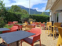 Hotel Campanile Grenoble Sud - Seyssins