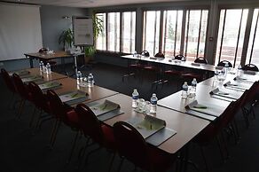 Campanile Le Mans Est