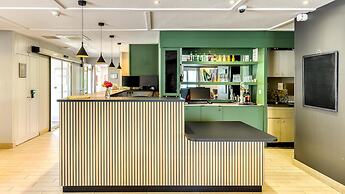 Campanile NATURE - Montpellier Sud