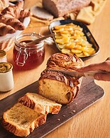 Campanile NATURE - Montpellier Sud