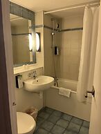 Kyriad Direct Marseille Ouest - Martigues