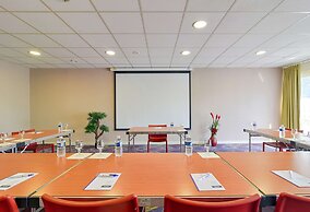 Hôtel Kyriad Lyon Est