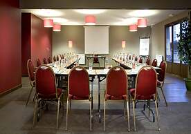 Hotel Campanile Orleans Ouest - La Chapelle St Mesmin