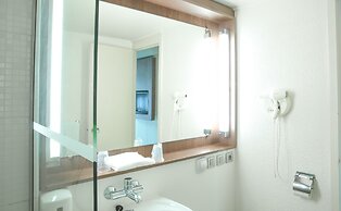 Hotel inn Design Resto Novo Sainte Luce sur Loire