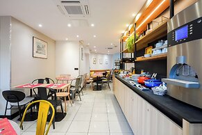 Campanile Paris 14 - Maine Montparnasse