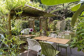 Hotel Paris Louis Blanc