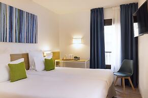 Hotel Paris Louis Blanc