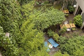 Hotel Paris Louis Blanc