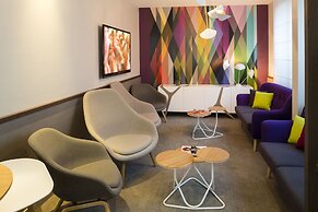 Hotel Paris Louis Blanc