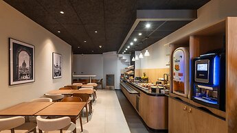 Campanile PRIME - Paris Levallois-Perret