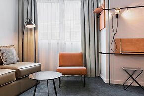 Moxy Paris Bastille France