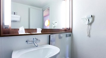 Campanile Aix-en-Provence Sud - Pont de l'Arc