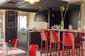 Campanile Poitiers Sud - Aéroport