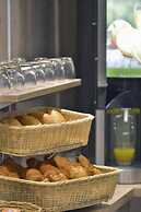 Hotel du Chemin Vert Paris