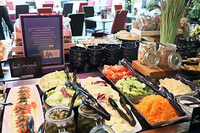 CAMPANILE TOULOUSE SUD BALMA - Cité de l'Espace