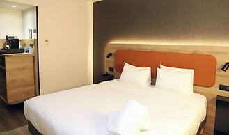 CAMPANILE TOULOUSE SUD BALMA - Cité de l'Espace