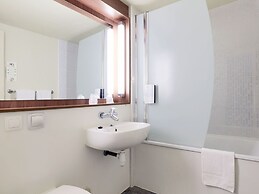 Hotel Campanile Rouen Nord - Barentin
