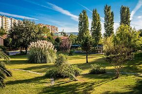 Hotel Campanile Lisbon South - Setubal