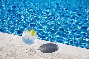Hotel Campanile Lisbon South - Setubal