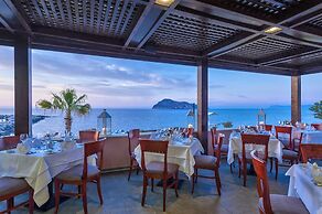 Porto Platanias Beach Resort & Spa