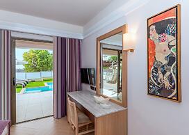 Porto Platanias Beach Resort & Spa