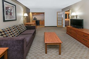 Ramada by Wyndham Odessa Near University of Texas Permian