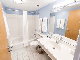 Atlantic Sands Hotel & Conference Center