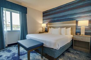 Atlantic Sands Hotel & Conference Center