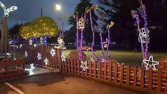 New Castle Motor Lodge