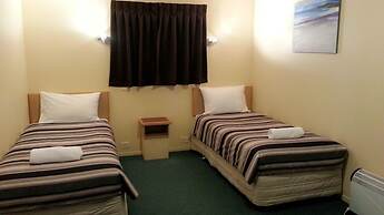 New Castle Motor Lodge