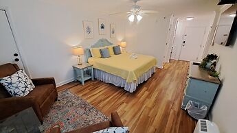 Saint Simons Inn by the Lighthouse