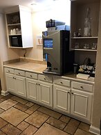 Saint Simons Inn by the Lighthouse