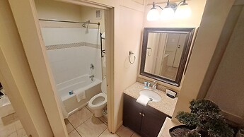 Saint Simons Inn by the Lighthouse