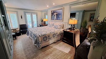 Saint Simons Inn by the Lighthouse